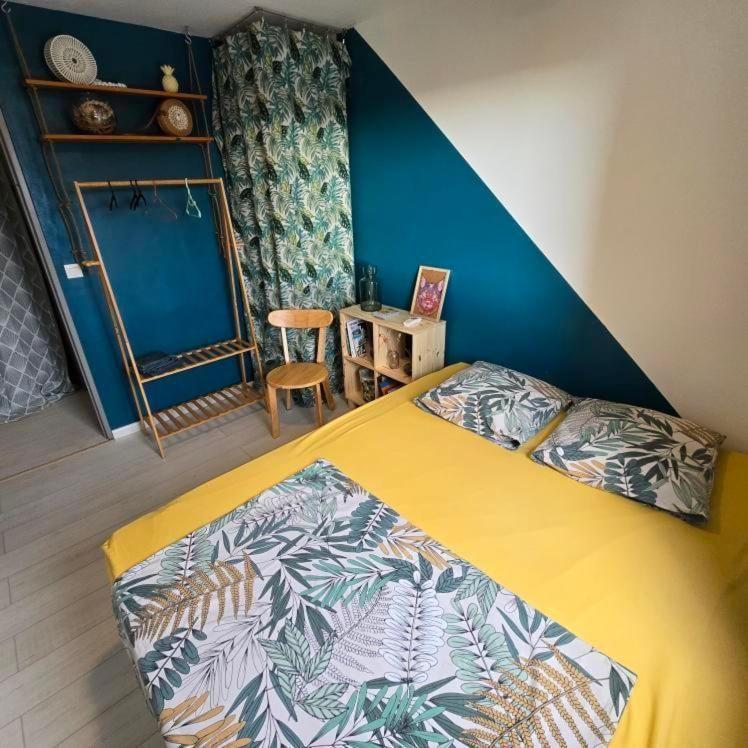 Chambre Chez L'Habitant Cosy Et Moderne, Vue Sur Montagne Сен Дьони Екстериор снимка